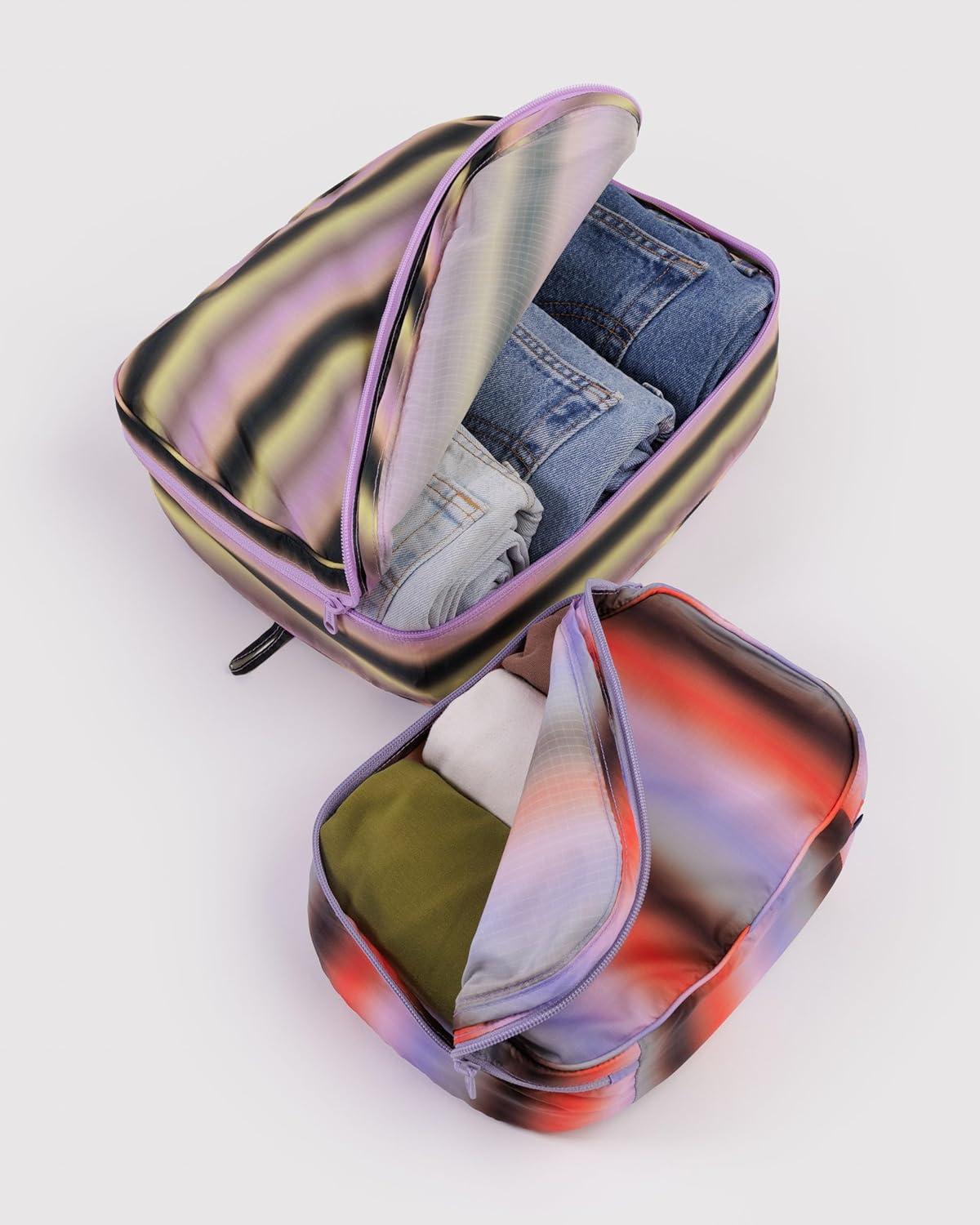imageBAGGU Packing Cube Set Mickey amp MinnieGradient Stripes