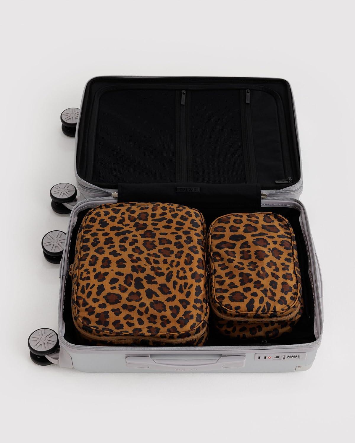 imageBAGGU Packing Cube Set Mickey amp MinnieLeopard