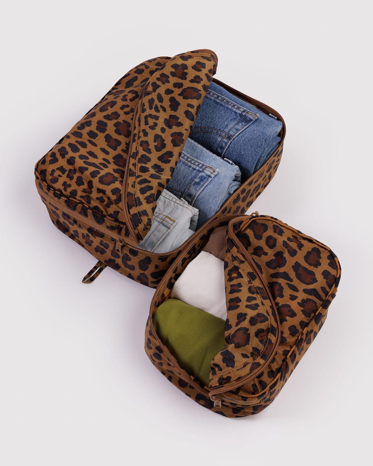imageBAGGU Packing Cube Set Mickey amp MinnieLeopard